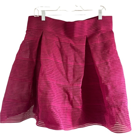 Torrid Burgundy Striped Sheer Flared Skater Skirt Size 2X - Picture 2 of 12
